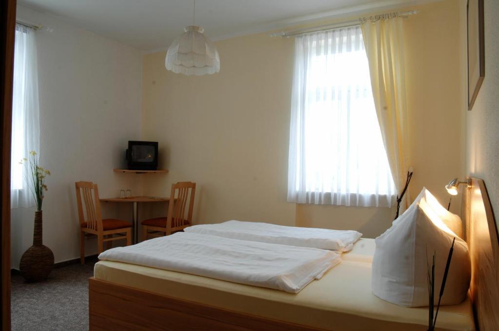 Pension Am Kluenderberg Binz Kültér fotó